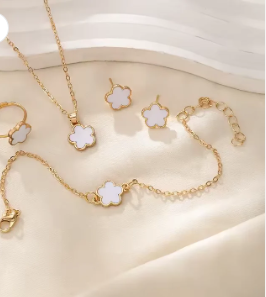 Women Necklace